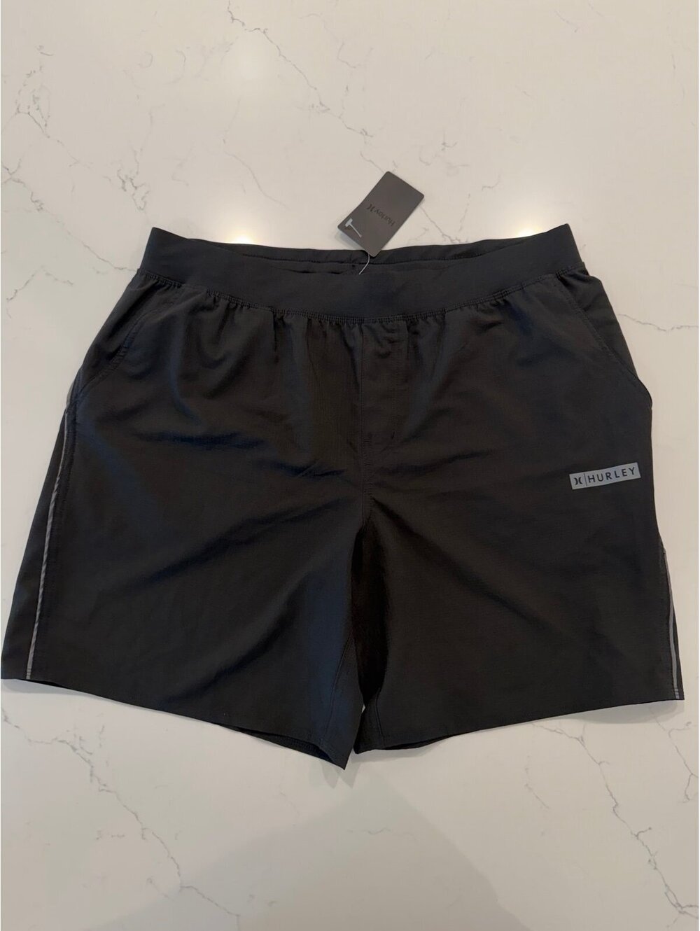 NWT Hurley Mens XL Bootcamp Block Logo Training Shorts Black 7"